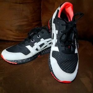 Asics Gel Lyte III Black, Grey, and Coral 10 1/2 men's